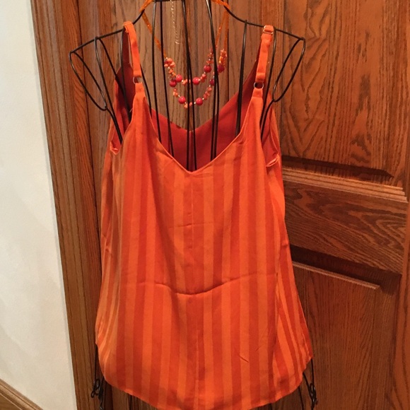 Sugar-lips Small Button Detail Tonal Stripe NWT - Picture 2 of 8